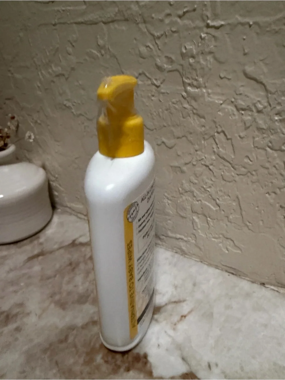 La petite creme baby diapering lotion NEW